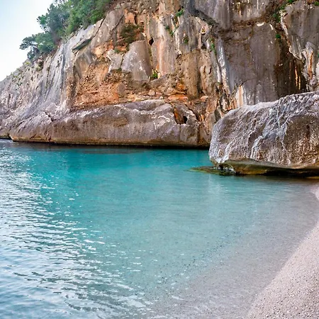 Orange House Bari Sardo